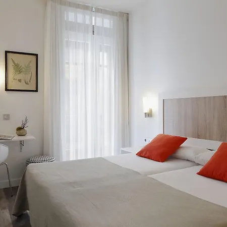 Santa Rosa, Blue Hotel