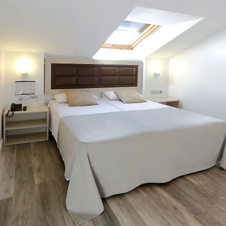 Santa Rosa, Blue Ξενοδοχείο 3*