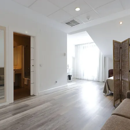 Santa Rosa, Blue Ξενοδοχείο Χιχόν