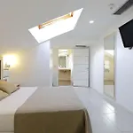 Hotel Santa Rosa, Blue 3*