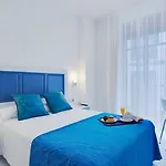Santa Rosa, Blue Hotel