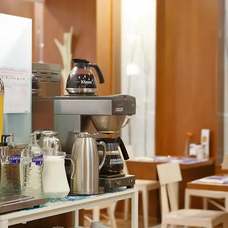 Santa Rosa, Blue Gijón