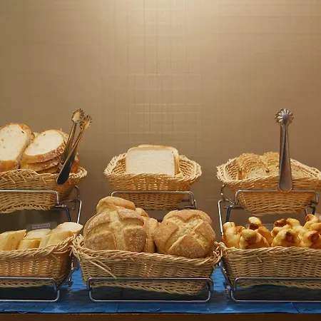 Santa Rosa, Blue Hotel