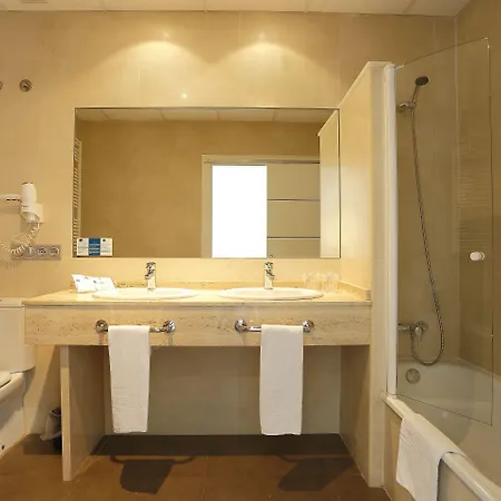 Santa Rosa, Blue Hotel 3*