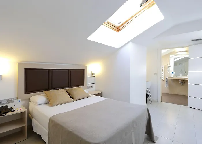 Santa Rosa, Blue Hotel 3*