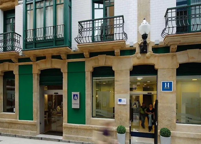 Santa Rosa, Blue Hotel 3*