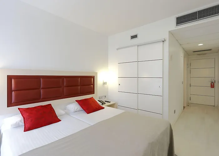 Santa Rosa, Blue Otel