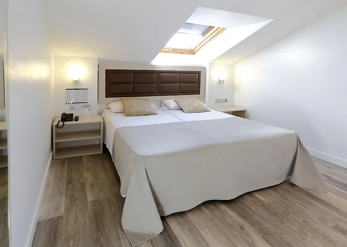 Santa Rosa, Blue Hotell 3*