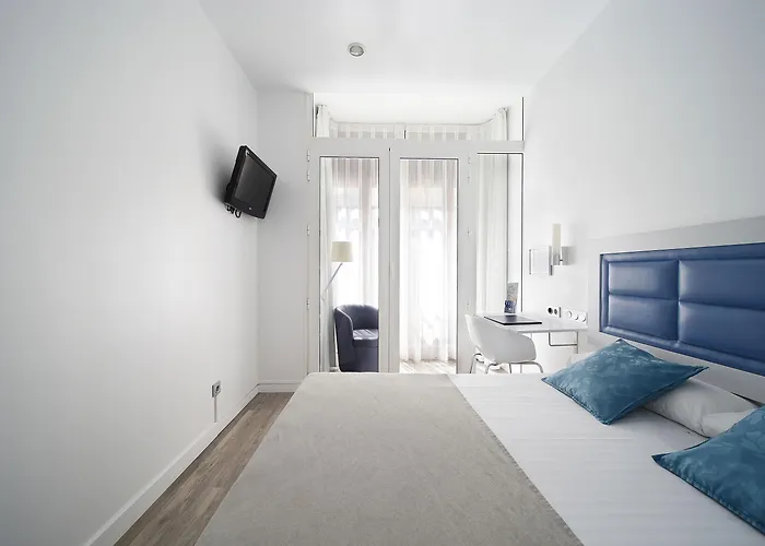 Santa Rosa, Blue Gijon