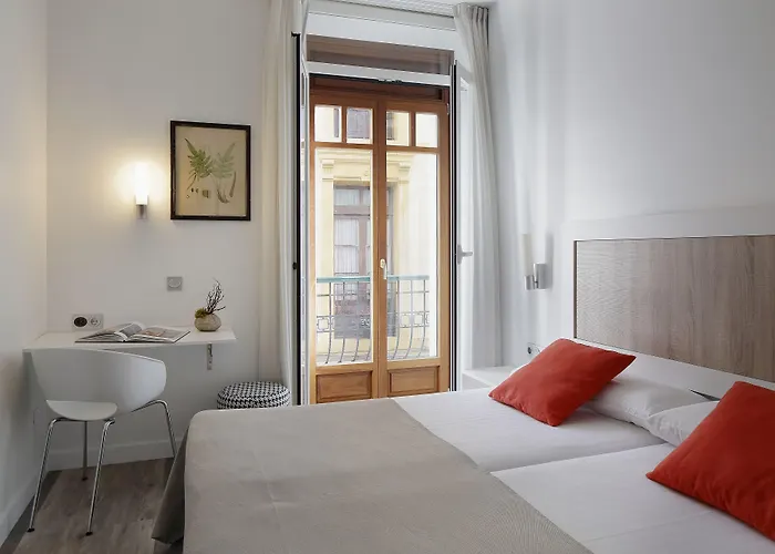 Santa Rosa, Blue Hotel Gijón