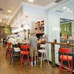 Santa Rosa, Blue Hotel 3*