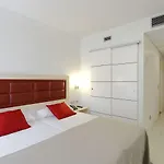 Santa Rosa, Blue Hotel