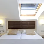 Hotel Santa Rosa, Blue Gijón
