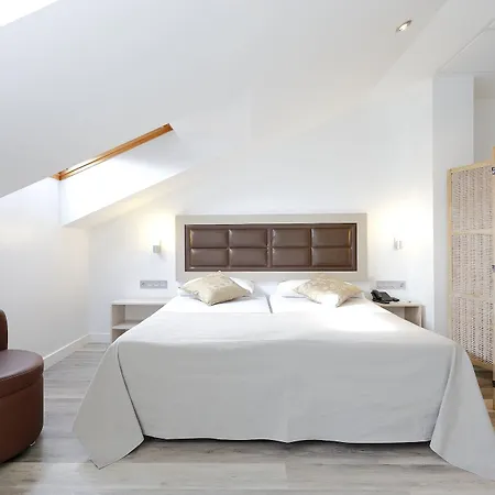 Hotel Santa Rosa, Blue Gijón