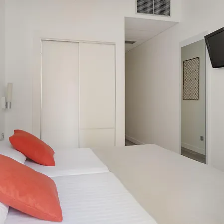 Hotel Santa Rosa, Blue Gijón