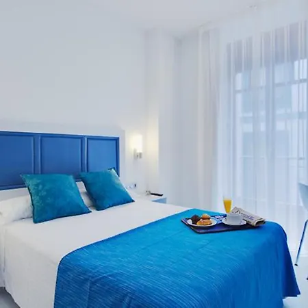 Santa Rosa, Blue Hotel