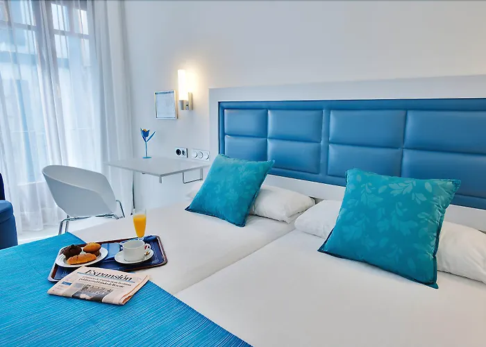 Santa Rosa, Blue 3* Χιχόν